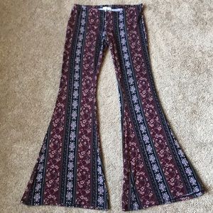 Tilly’s cotton bell bottom flower print (L)